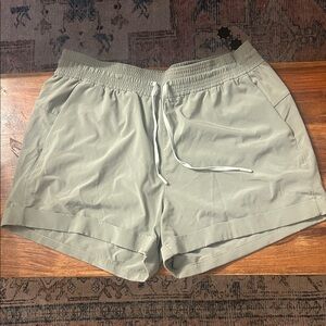 Women's Green lululemon Casual Shorts